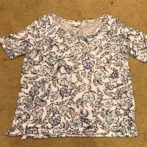 Pretty linen blend tee by J Jill